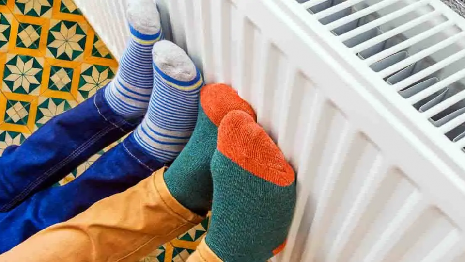 ¿Cómo calentar tu casa sin gastar un solo euro? 3 trucos simples que funcionan