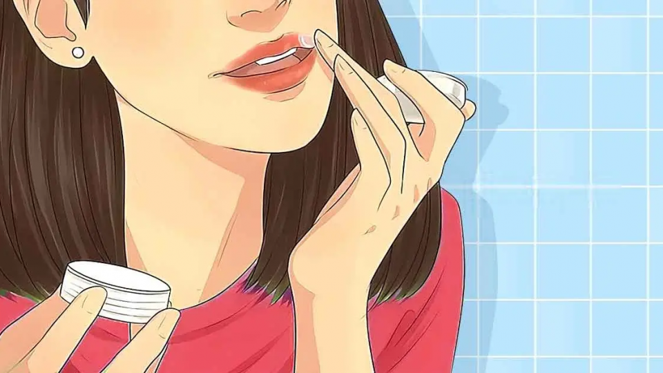 ¿Cómo rejuvenecer el contorno de los labios? 3 consejos simples y efectivos