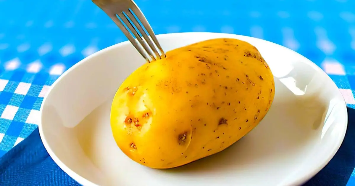 ¿Por qué hay que pinchar las patatas antes de hervirlas? El secreto del chef