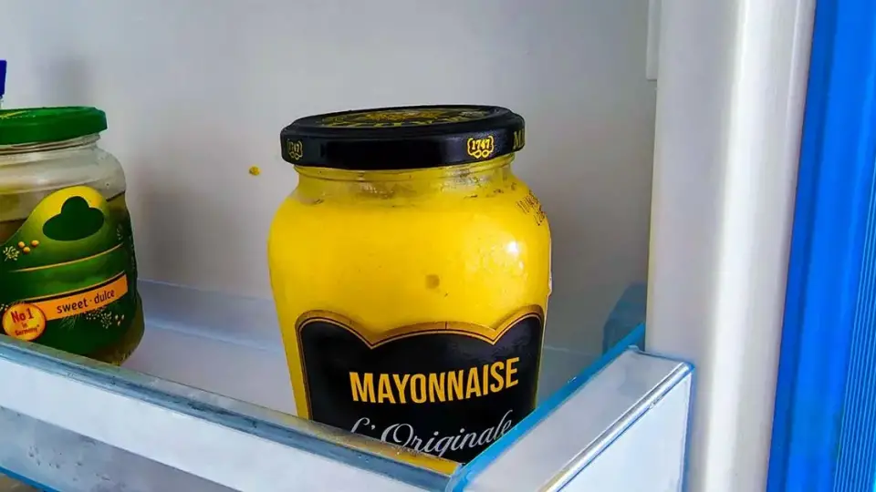 ¿Guardas mayonesa en la puerta del refrigerador? El error de no volver a cometer