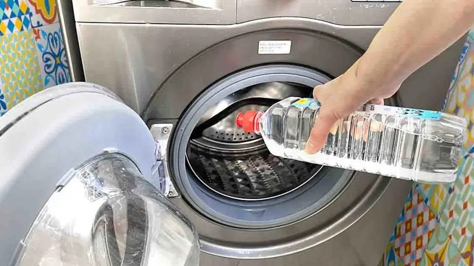 ¿Cómo limpiar a fondo la lavadora para evitar que se estropee? 4 consejos prácticos