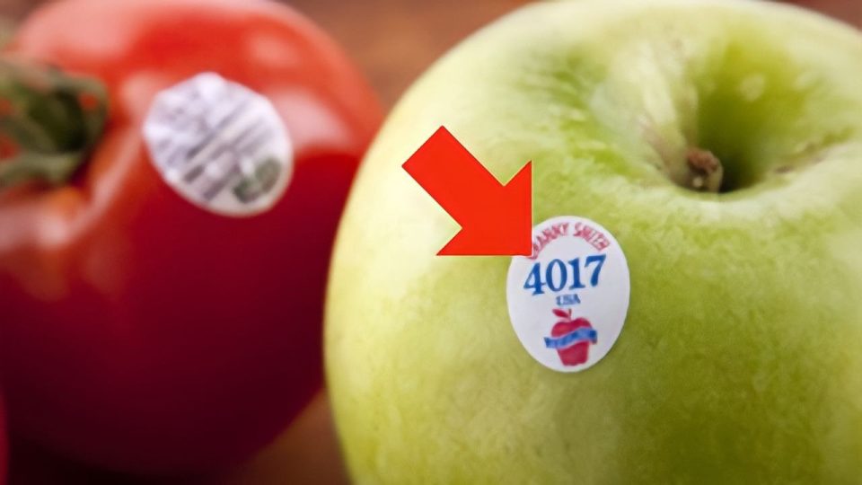 ¿Qué significan esos números en las etiquetas de las frutas? Ojo al detalle