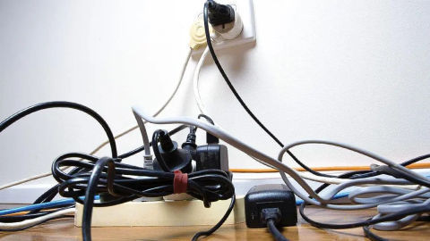26 formas ingeniosas de ocultar cables eléctricos