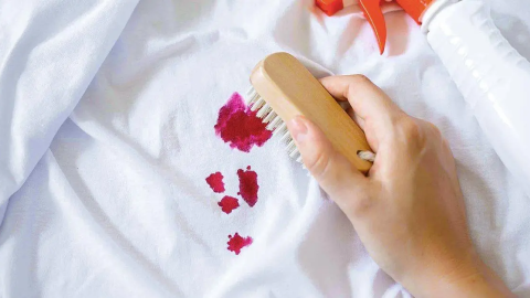 8 consejos para quitar una mancha de sangre de una sábana
