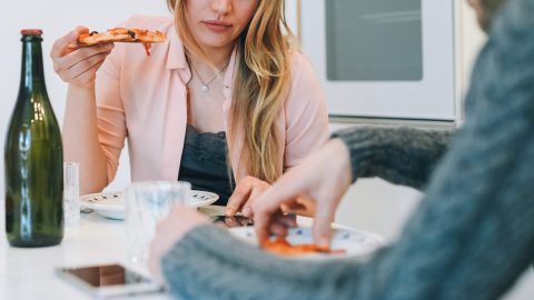 Cenas fáciles para días cansados: trucos para no pedir comida